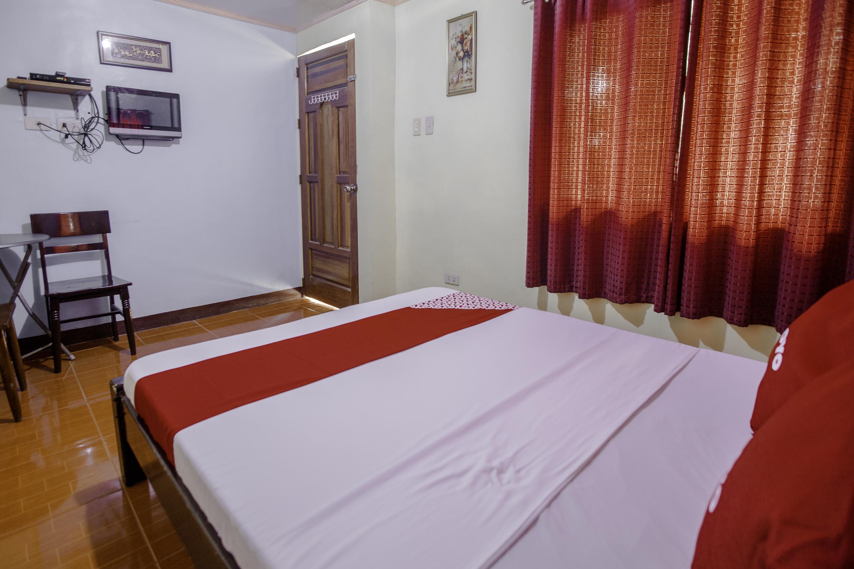 Oyo 741 Sierra Travellers Inn Tagaytay City Eksteriør billede