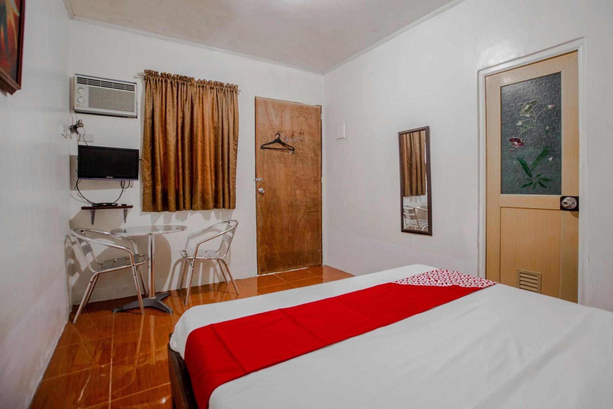 Oyo 741 Sierra Travellers Inn Tagaytay City Eksteriør billede