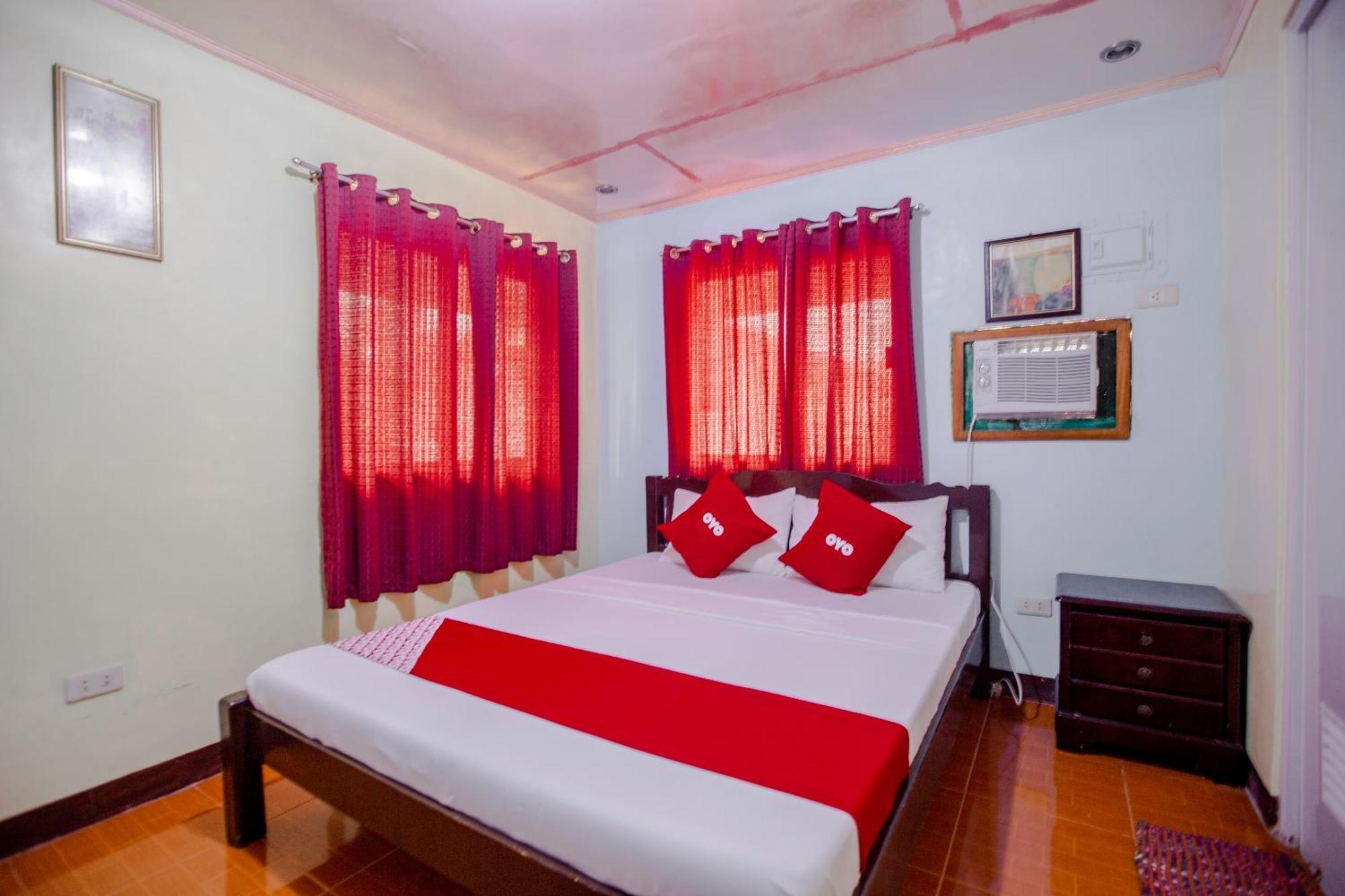 Oyo 741 Sierra Travellers Inn Tagaytay City Eksteriør billede